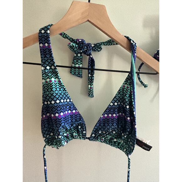 Black Poppy Triangle Top String Bikini Blue and Purple Pattern Size Med/… - Picture 2 of 9